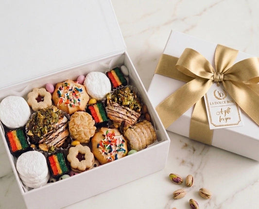 The Signature Italian Collection – 29 Gourmet Italian Cookies